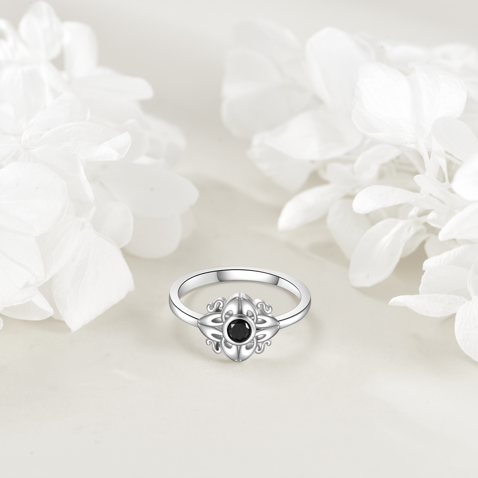 YFN Witches Knot Ring - Sterling Silver Celtic Knot Ring